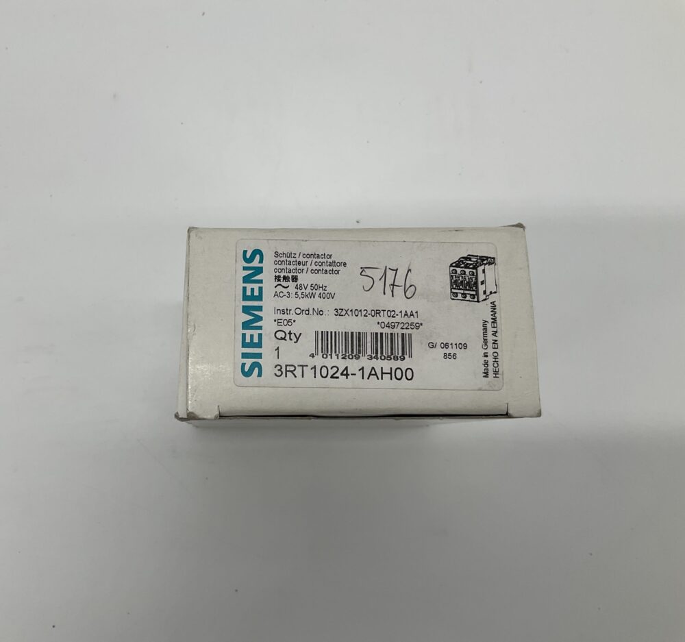 New Original Open Package SIEMENS 3RT1024-1AH00