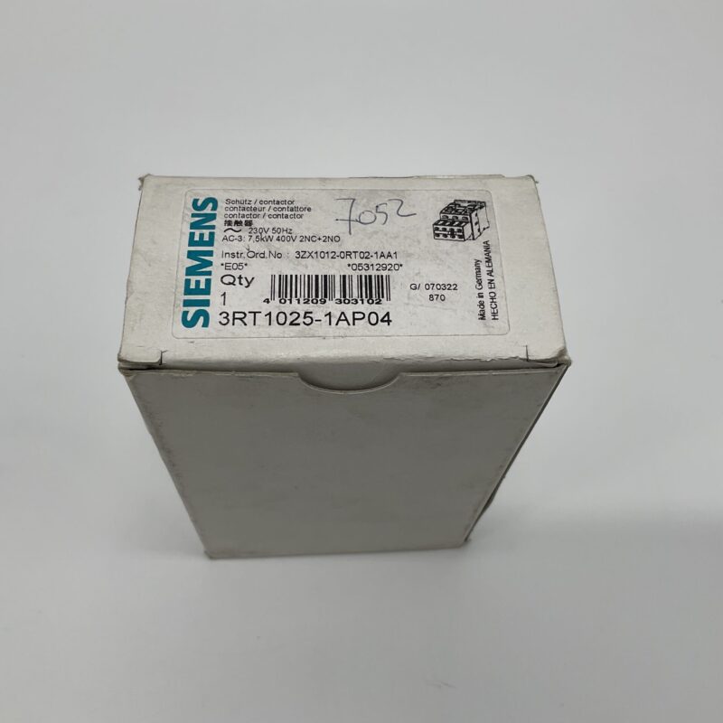 New Original Open Package SIEMENS 3RT1025-1AP04