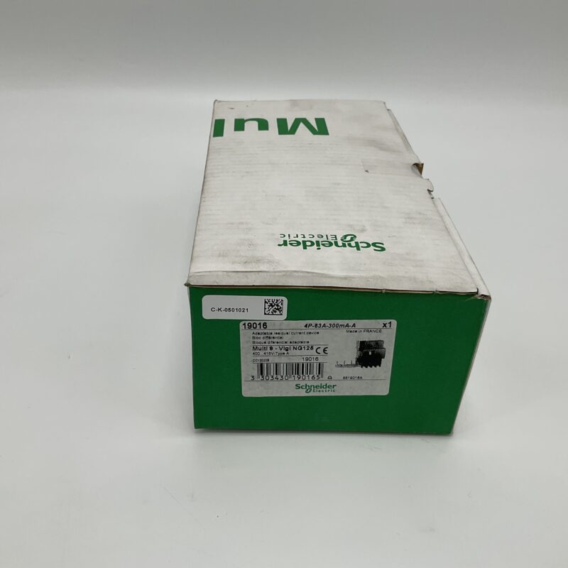 New Original Sealed Package SCHNEIDER ELECTRIC 4P-63A-300MA-A