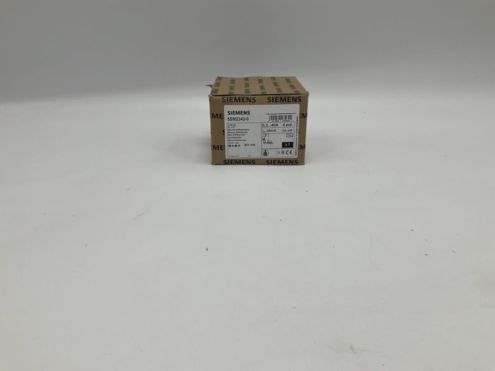 New Original Sealed Package SIEMENS 5SM2343-0