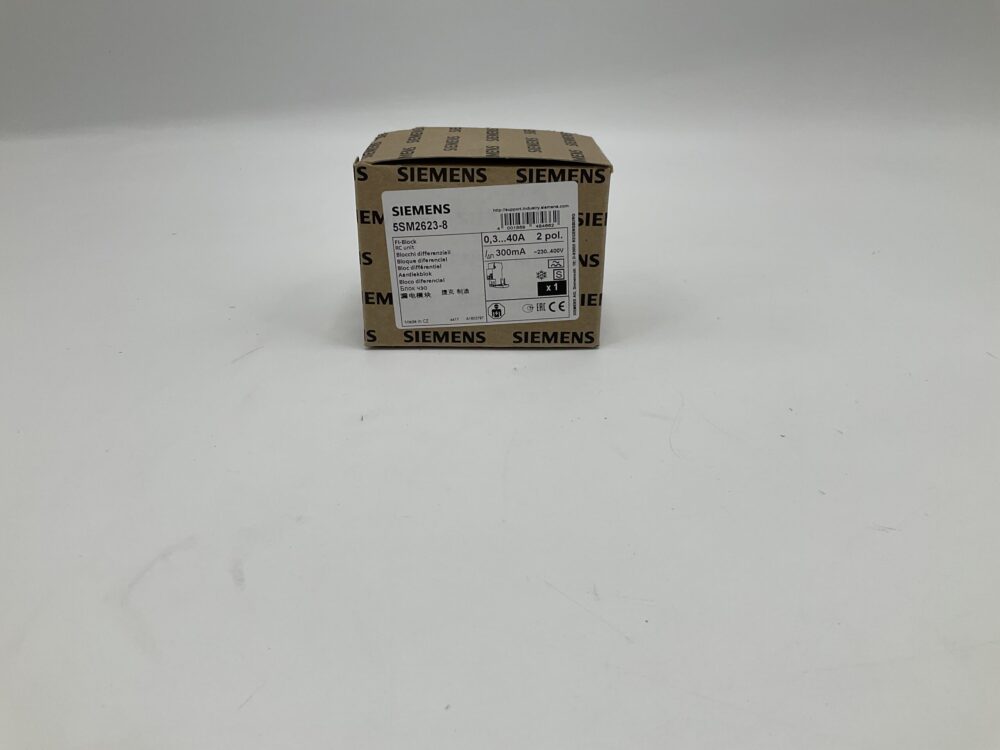 New Original Sealed Package SIEMENS 5SM2623-8