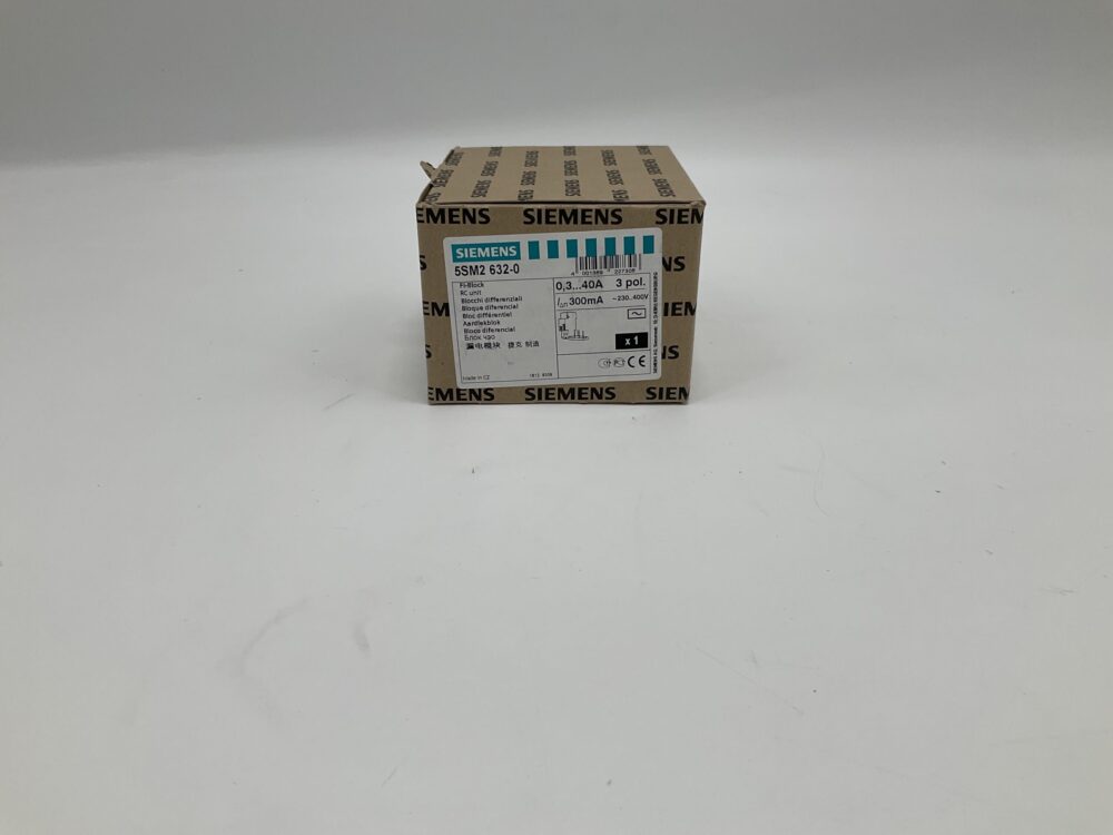 New Original Sealed Package SIEMENS 5SM2632-0