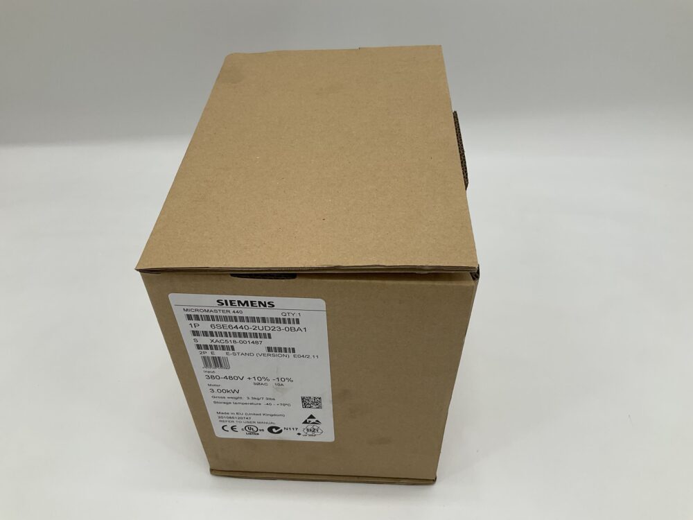 New Original Sealed Package SIEMENS 6SE6440-2UD23-0BA1
