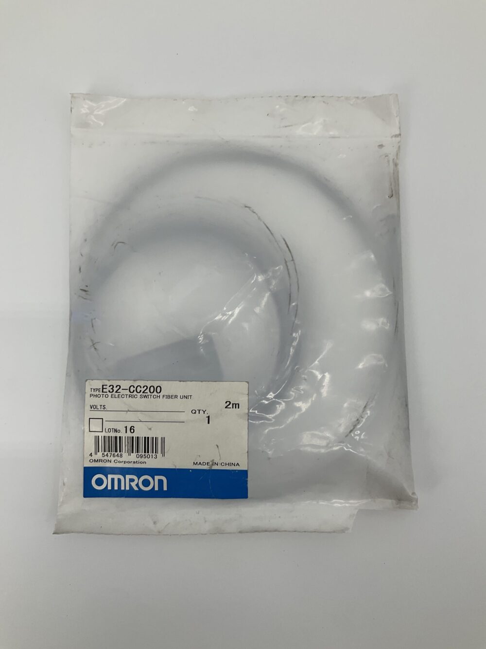 New Original Sealed Package OMRON E32-CC200