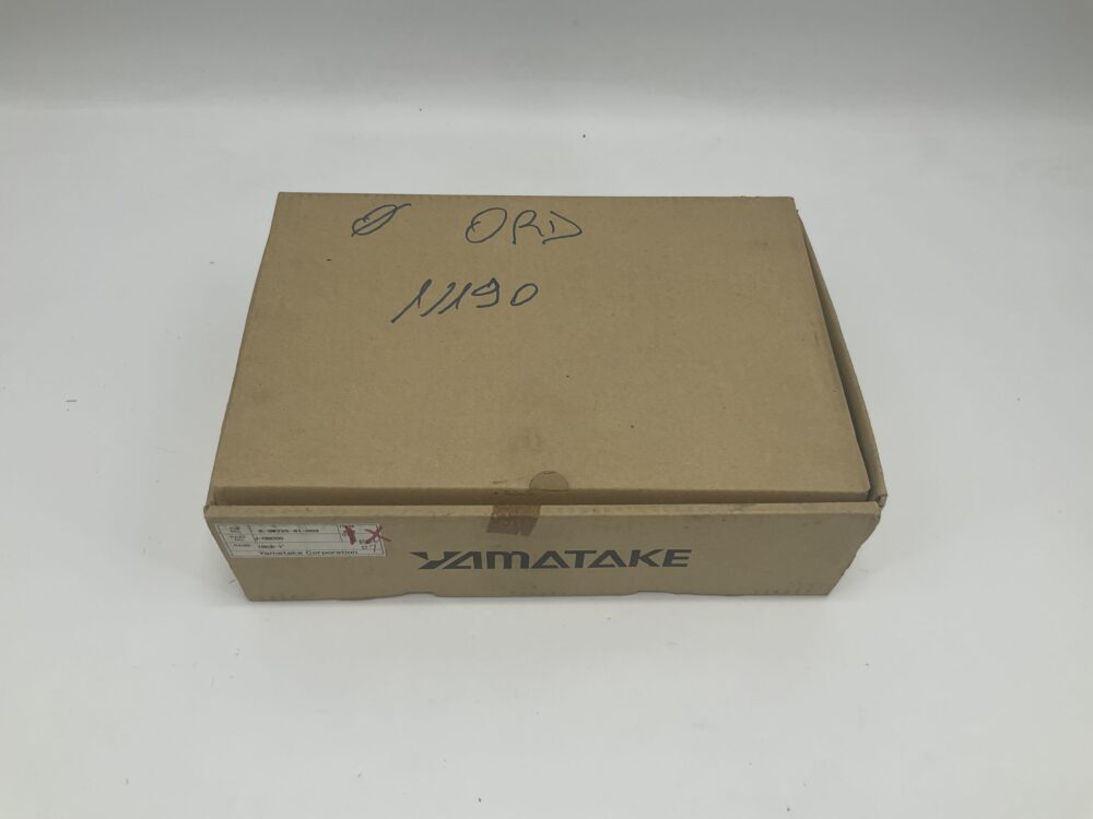 New Original Sealed Package YAMATAKE R-9W735-61-003