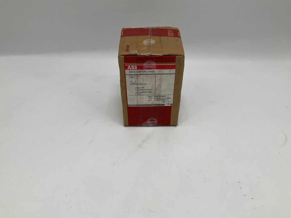 New Original Sealed Package ABB SACE LIMITOR  LNA32